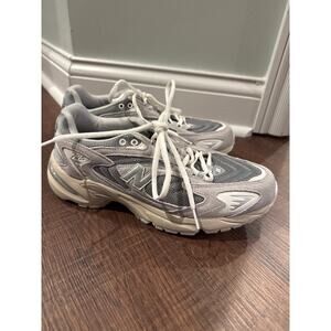 New Balance 725 Mesh Low Top Tech Running Sneaker Light Grey Unisex M8.5 W10